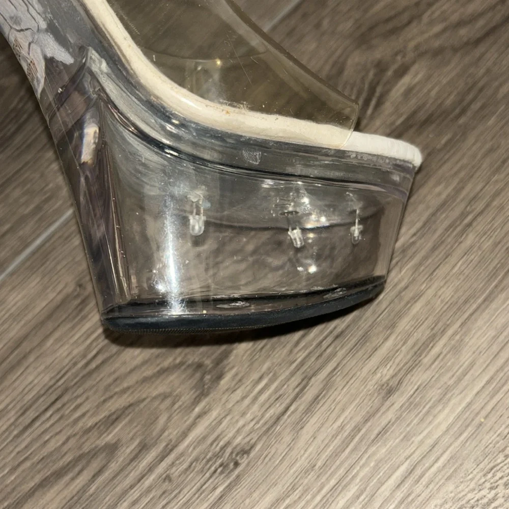Jante Platform Light Up‎ Heels Size 6